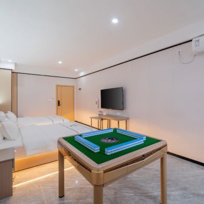 悦享双床棋牌房