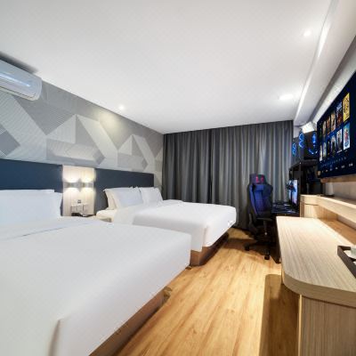 甄选开黑双床房