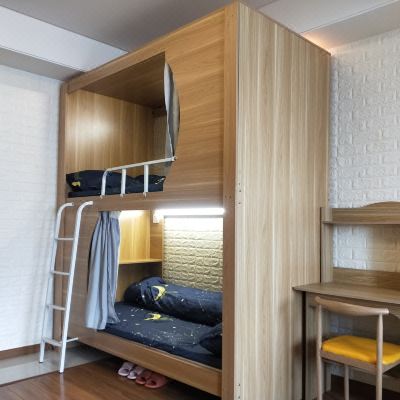 精致女生6人房-床位