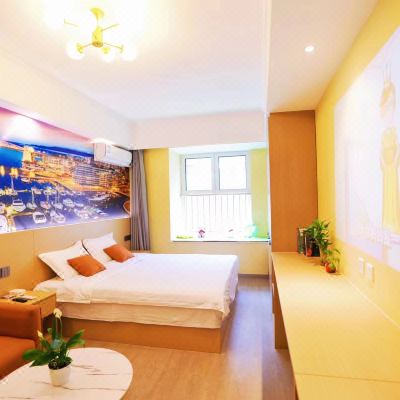 潘多拉盲盒大床房