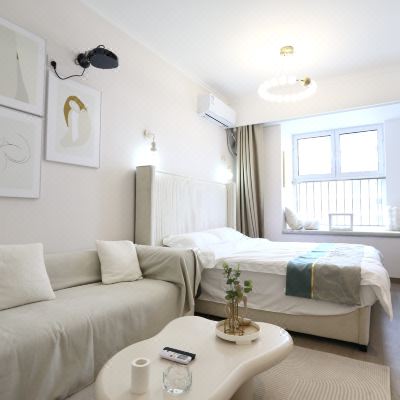 奶油风INS丨海景智能投影大床房（智能客控+巨幕影院+乳胶床垫+洗衣机）