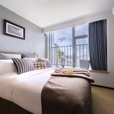 迷你大床房(投屏+洗衣机+零压枕头床垫)