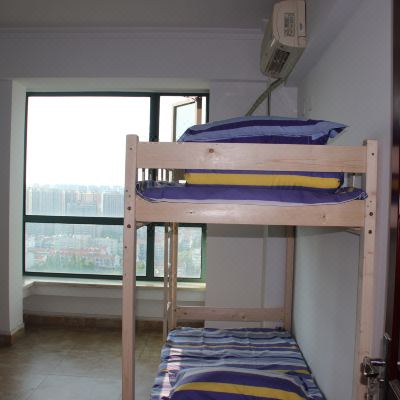 男生湖景六人间