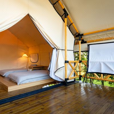 旺林艺术花园 ·露营帐篷·冬旭 | 双大床·私人花园·露天电影 ·K歌