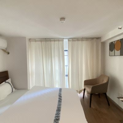 复式两室一厅大双床家庭套房