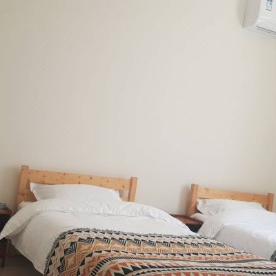 三人间(空调)(公共卫浴)