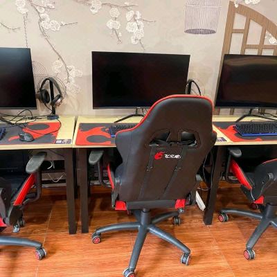 主题三排电竞麻将房[3060Ti显卡+32G+i7+HKC显示器+专线网络]