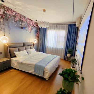 初夏朦胧花语观影大床房（巨幕投影）