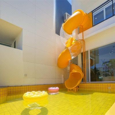 临海·趣玩滑梯泳池5房别墅