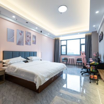 电竞直屏大床房[4070 钻石超凡特权+加速器]