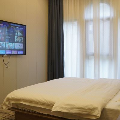 浪漫星空顶全屋智能大床房