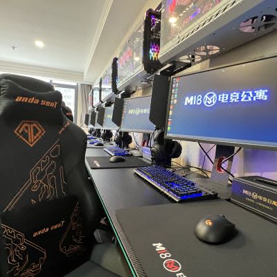 电竞五人间[RTX3070+i712700+卓威240hz+罗技GPW无线鼠标]