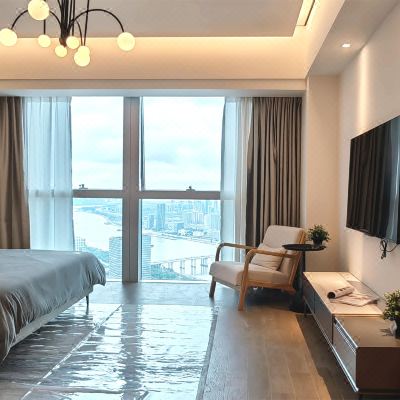 豪华高层江景大床房
