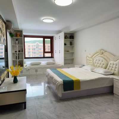 温馨家庭大床房