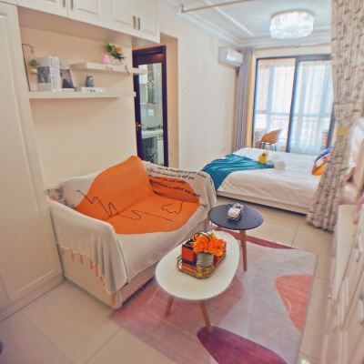 精装一室大床房