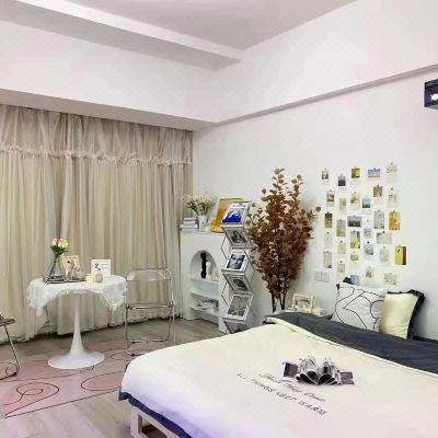 韩式清新影院主题房