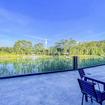 臻品湖景双拼十房别墅丨8个私家天然温泉+KTV烧烤