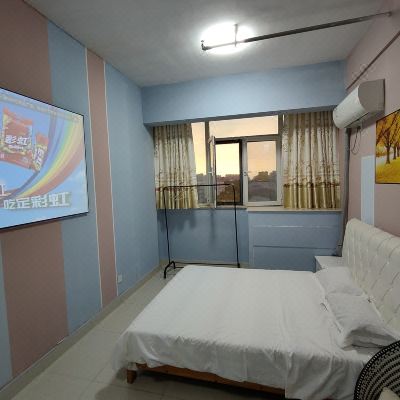 【特价】温馨大床房