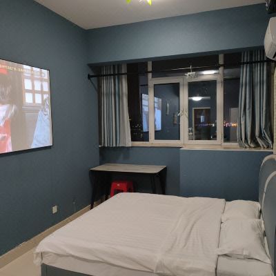 蓝色梦幻（80寸高清投影）