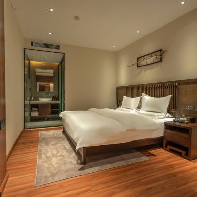 繁花·度假园林大床房·智能家居