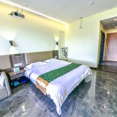 城景一室大床房