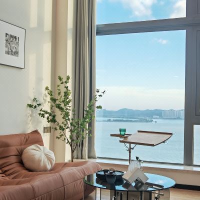 星耀｜玲珑海景｜至尊大床房｜巨幕影院