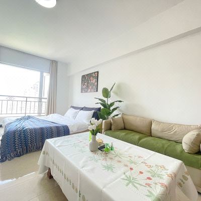 城景泳池大床房A1906