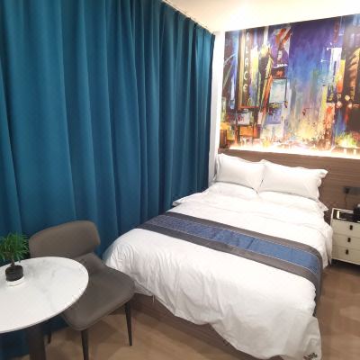 温馨大床房(负离子吹风机)