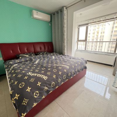 主卧大床房（公共卫浴）