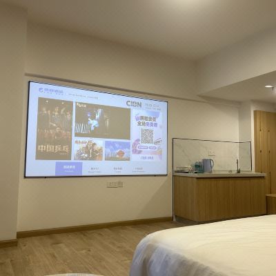 豪华投影大床房