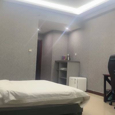 梦中情房单人间[4070+360水冷+2K240+狗2鼠标+西伯利亚耳]