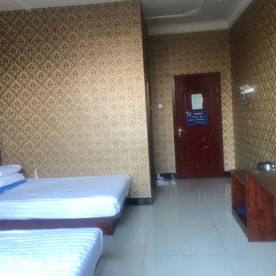 四人间(公共卫浴)