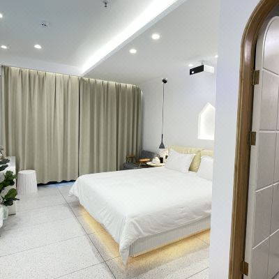 32相遇恨晚--投影大床房