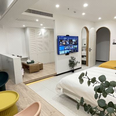 独栋8房别墅整幢（团建、烧烤、多功能会议室KTV、电动麻将）