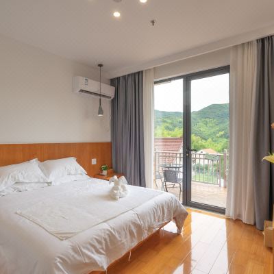 星杳阳台大床房