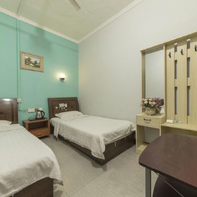 普通双人间(公共卫浴)