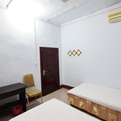 普通双人间(公共卫浴)