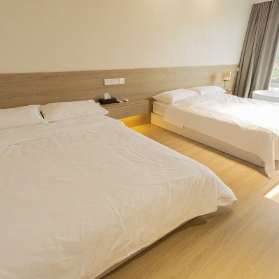 蓬莱里·海景豪华双床房