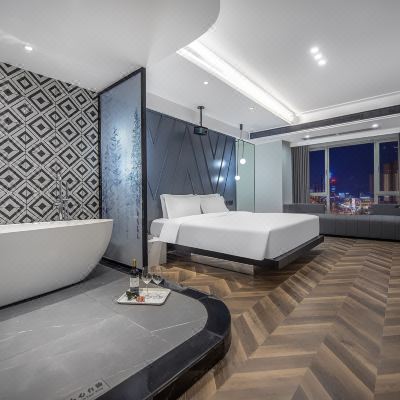 奇幻浴缸智能房