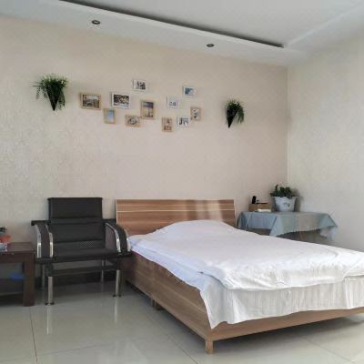 温馨三室四床房