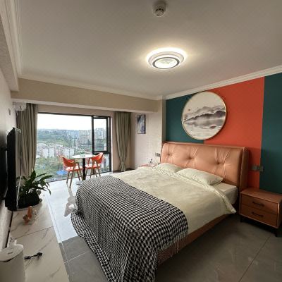 全景落地窗雅致大床房A