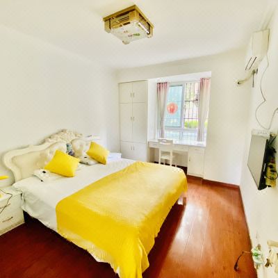 三室两厅家庭套房