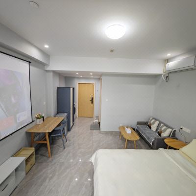 平层投影大床房