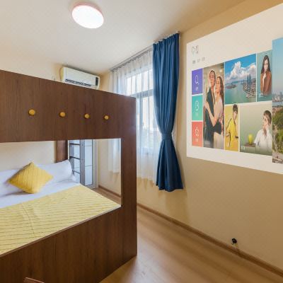 巨幕影院青春上下铺