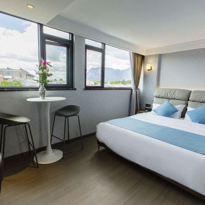 望山大床房（空调）