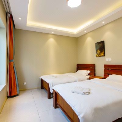 花园两室两厅一厨套房（带花园）