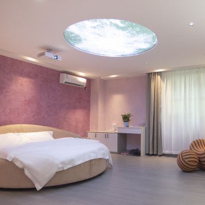 百川 丨奢享电动圆床房