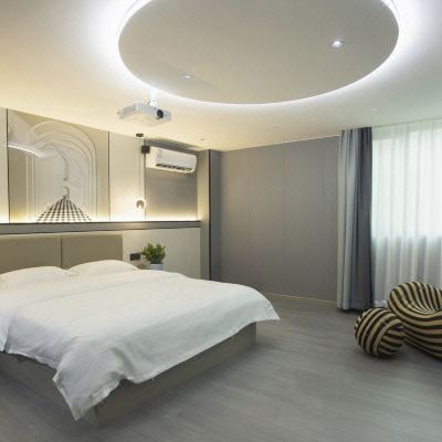 百川丨巨幕影音房