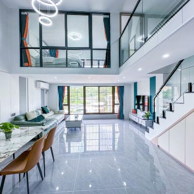 时倾温暖家庭房