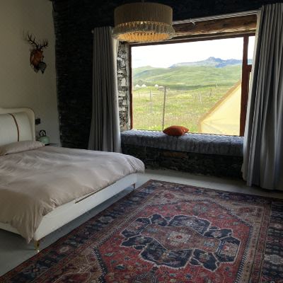 豪华雪山大床房